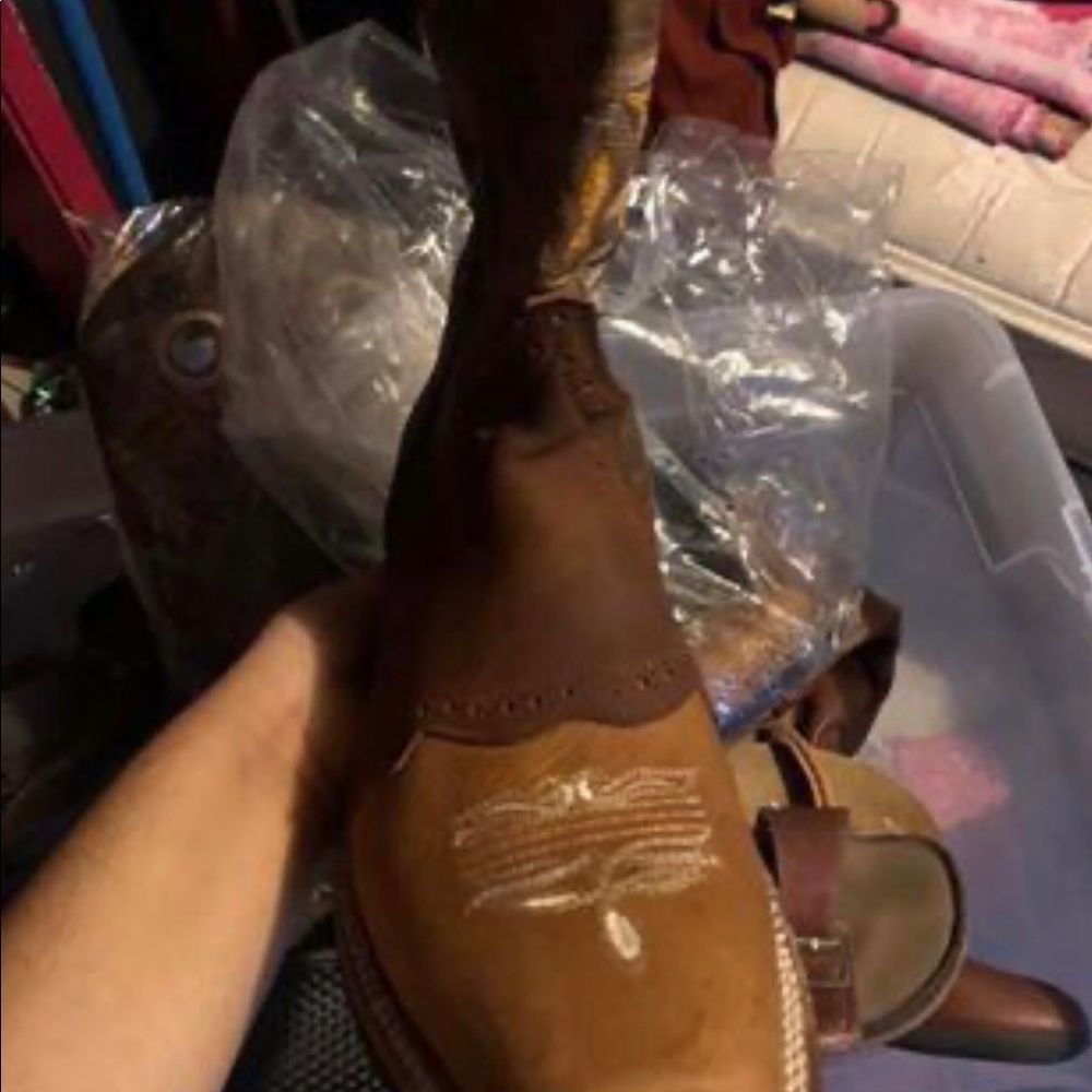 Women’s boots